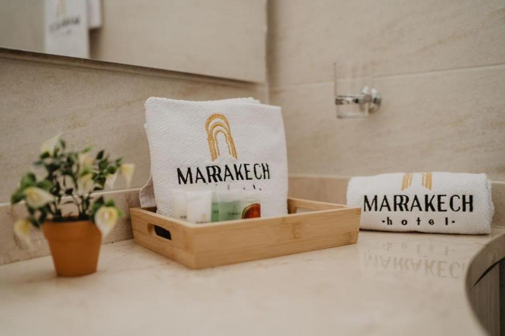 Club De Bienestar Ilar Marrakech Hotel Кали Екстериор снимка